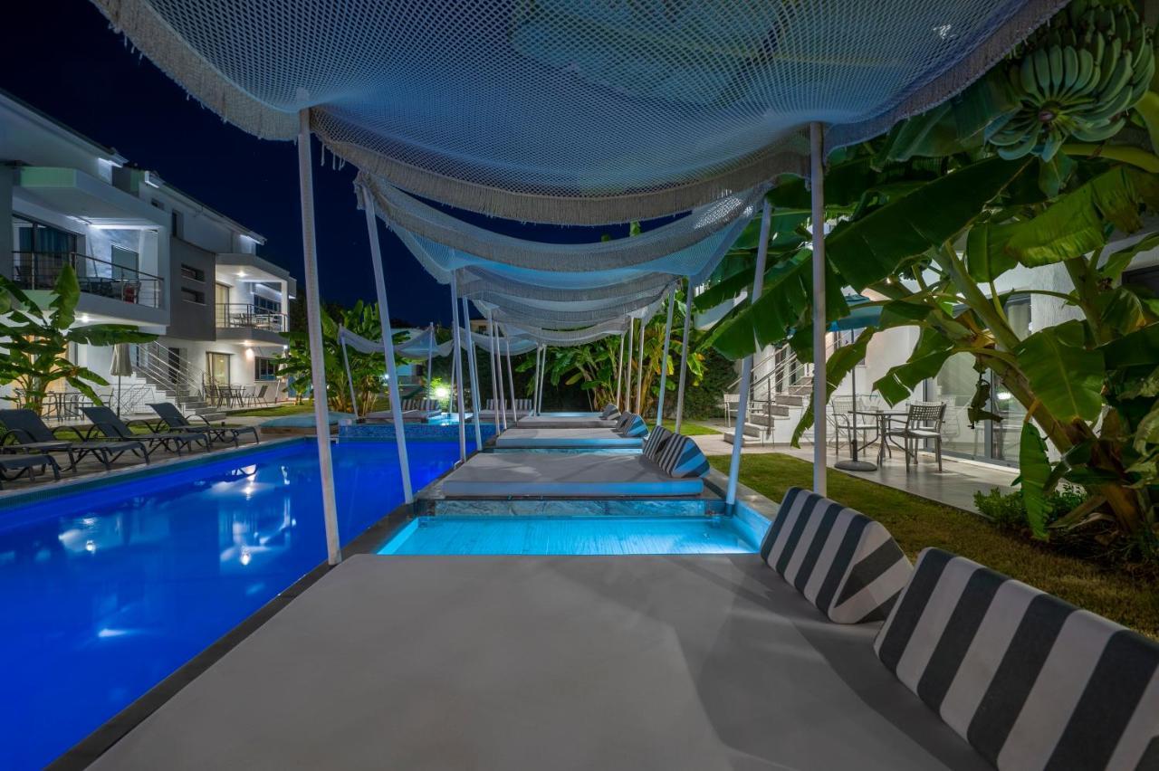 Adonis Luxury Village Pefkochori Exterior photo
